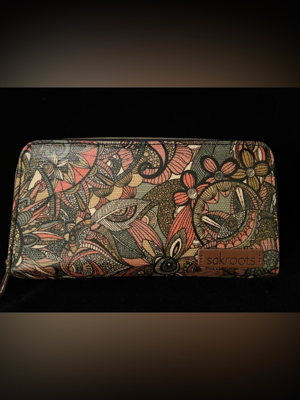 🖤 Sakroots Zip Around Long Wallet, Sienna Spirit Desert